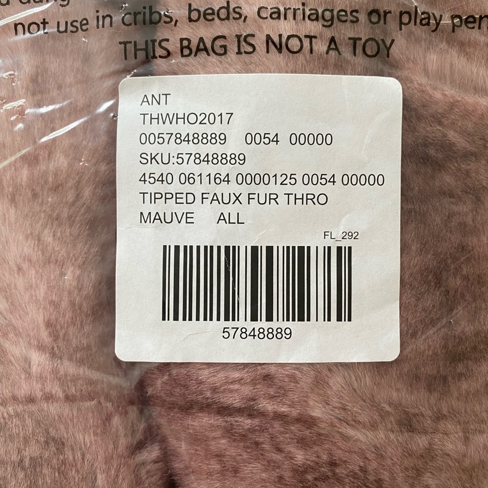 Anthropologie Sophie Faux Fur Throw Blanket — Earthy Pink - Picture 4 of 4